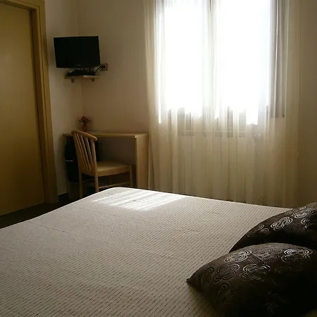 Arianna Hill House 3* La Spezia