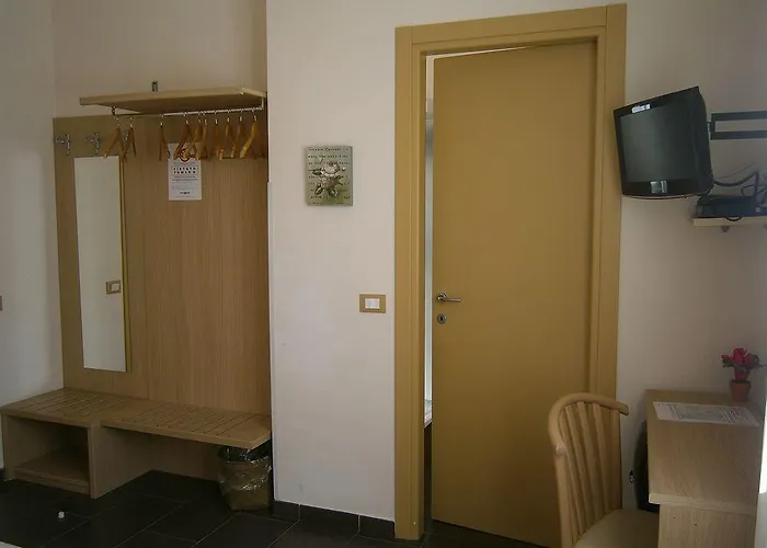 Arianna Hill House Отель типа 