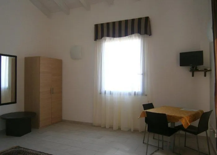 Arianna Hill House 3* La Spezia